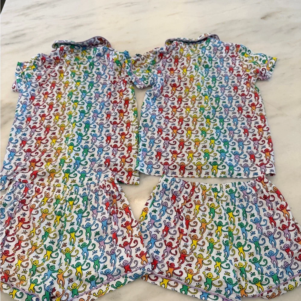 Roller rabbit monkey pajamas rainbow xxs two sets available. Price per set - Picture 7 of 12